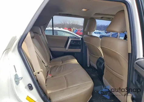 2010 Toyota 4Runner Sr5 z USA, uszkodzony, nr VIN JTEBU5JR0A5018621